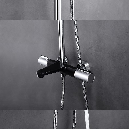 V5 Shower Black+Chrome